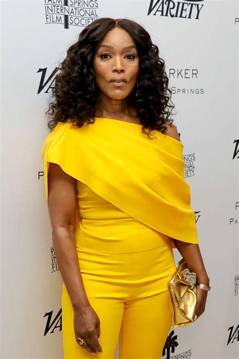 Black Panther Wakanda Forever Star Angela Bassett In Greta Constantine At Varietys Creative