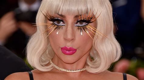 Lady Gaga S Makeup Artist Reveals What Her Daily Work Like Is Really Like