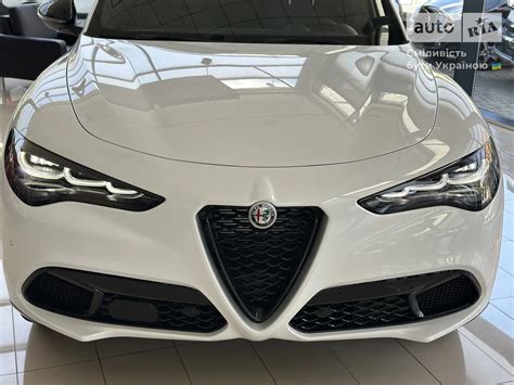 AUTO.RIA – Нове авто Альфа Ромео Стелвіо (Alfa Romeo Stelvio), 2.0 AT ...