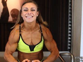 Bodybuilder Pussy Hotntubes Porn