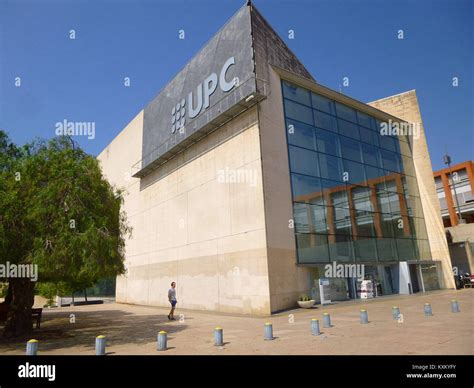 Barcelona - Universidad Politécnica de Cataluña (UPC) - Campus Norte - Biblioteca Rector Gabriel ...