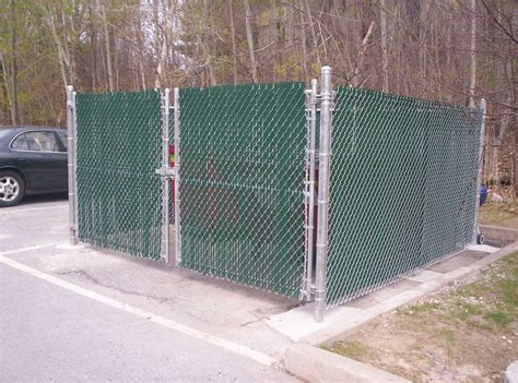 Chain Link Round Hill Fence