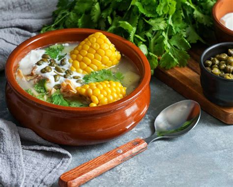 Cómo hacer Ajiaco Santafereño Receta Fácil