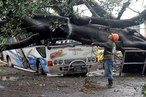 Inundaciones Y Desastres En Centroamérica Por Intensas Lluvias Al