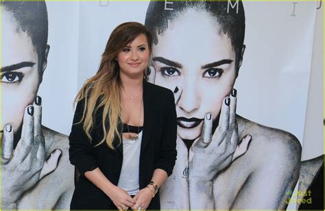 Demi Lovato Greeted By Fans Ahead Of Neon Lights Concerts In Brazil