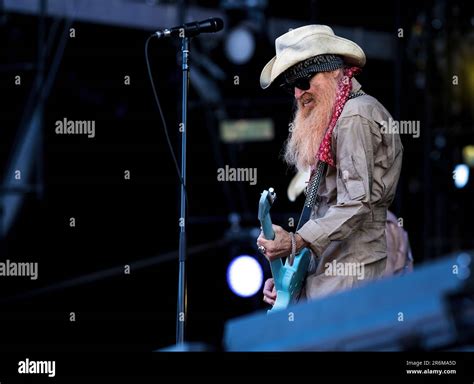 Billy Gibbons And The Bfgs Band Hi Res Stock Photography And Images Alamy