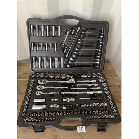 Halfords Socket Set Metric And Imperial