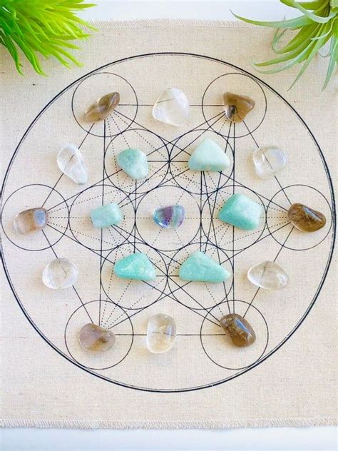 This Listing Is About The Metatron Cube Crystal Grid Kit Healing