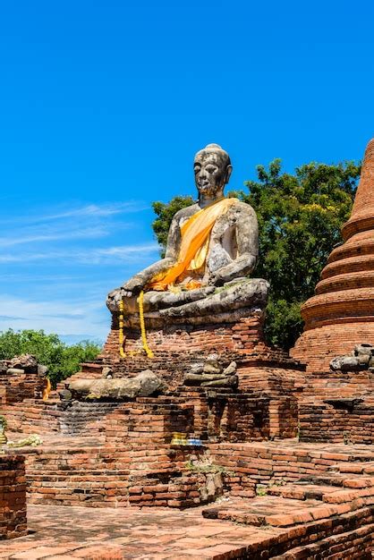 Estatua Principal De Buda En Wat Worrachettharam La Medida Es Templo