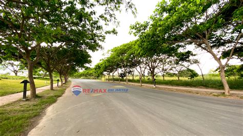 FOR SALE Elaro Lot Nuvali Sta Rosa City Laguna Remax Unlimited