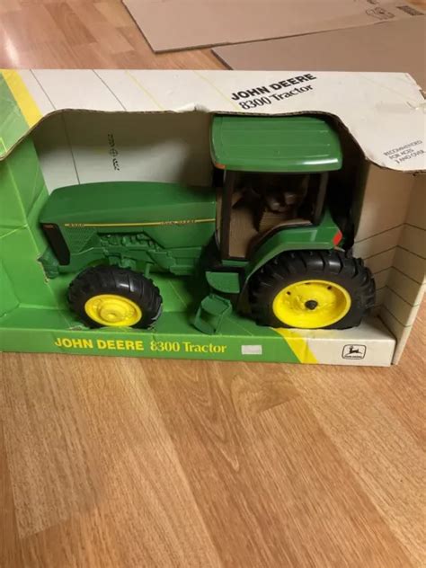 John Deere Ertl 8300 Tractor Model 116 Scale Nib 4500 Picclick Ca