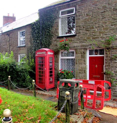 Grade Ii Listed Phonebox Hensol Road © Jaggery Geograph Britain