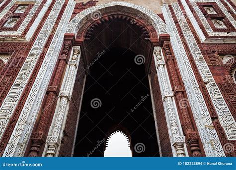 The Alai Darwaza In Qutub Minar Heritage Complex Stock Photo Image Of