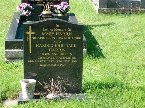 Harold Eric Harris 1927 2004 Find A Grave Memorial Obituaries Archive