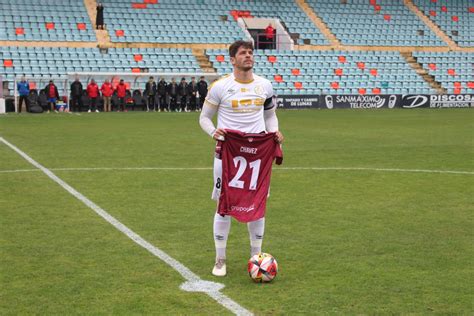 El Salamanca CF UDS Sube A La Tercera Plaza En Tercera RFEF Y El Santa