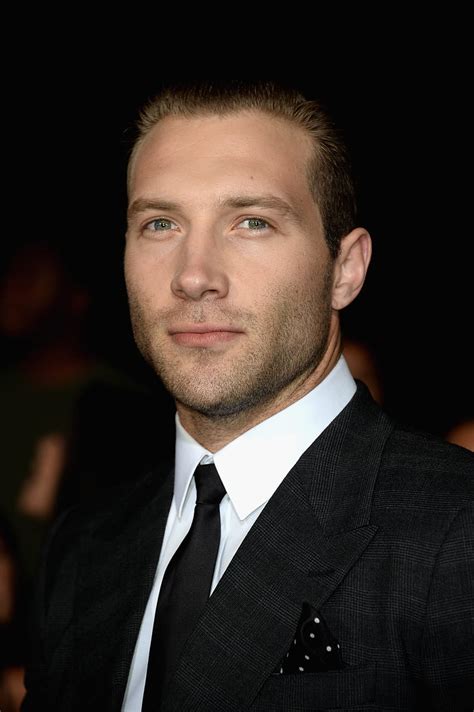 Jai Courtney Movies Tv And Bio Hd Phone Wallpaper Pxfuel