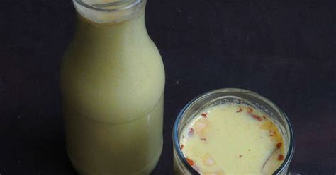 Priya's Versatile Recipes: Thandai /Holi Special Thandai