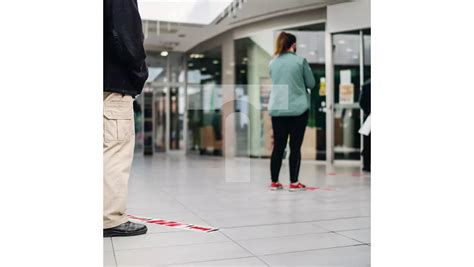 Ta Ma Ostrzegawcza Signal M Mm Bia O Czerwona Dystansuj Ca