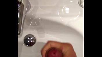 Pajeandose En La Habitaci N Del Hotel Xvideos