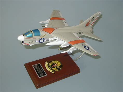 A-7 Corsair II Airplane Model – MAM - Scalecraft