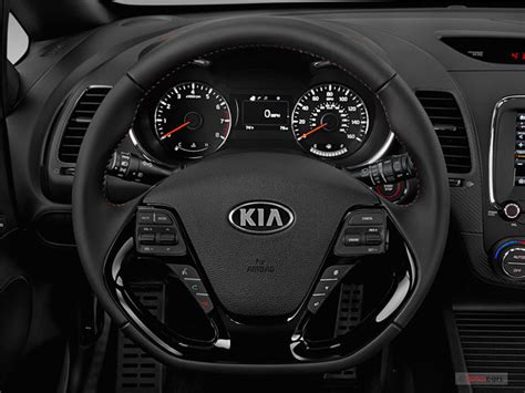 2017 Kia Forte Pictures: | U.S. News