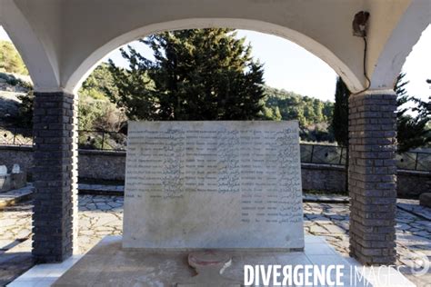 Monuments Des Martyrs En Alg Rie Par Lahc Ne Abib Photographie