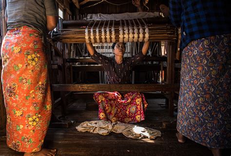 Claudio Varaldi - Serendipity of burman people - Travel Tales Award 
