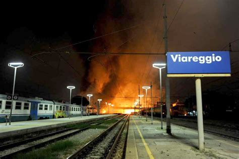 Strage Di Viareggio Dopo 11 Anni Il Carcere Sarebbe Solo Vendetta