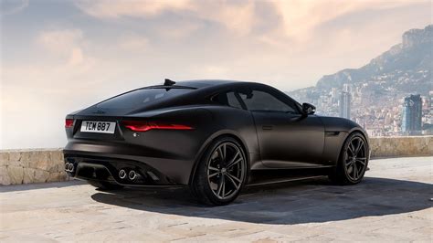 Road trip de luxe au volant de la dernière Jaguar F Type de l histoire