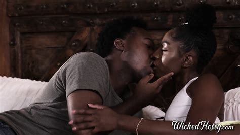 Ebony Babe Giving Head And Riding