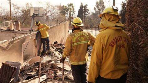 Usa Zahl Der Todesopfer Bei Br Nden In Los Angeles Steigt Auf