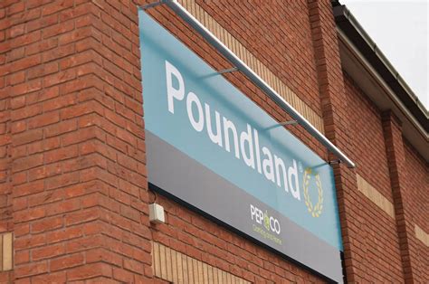 Poundland Opens New Store In Market Harborough Leicestershire Live