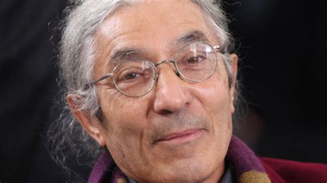 Boualem Sansal écrivain franco algérien critique du pouvoir détenu par