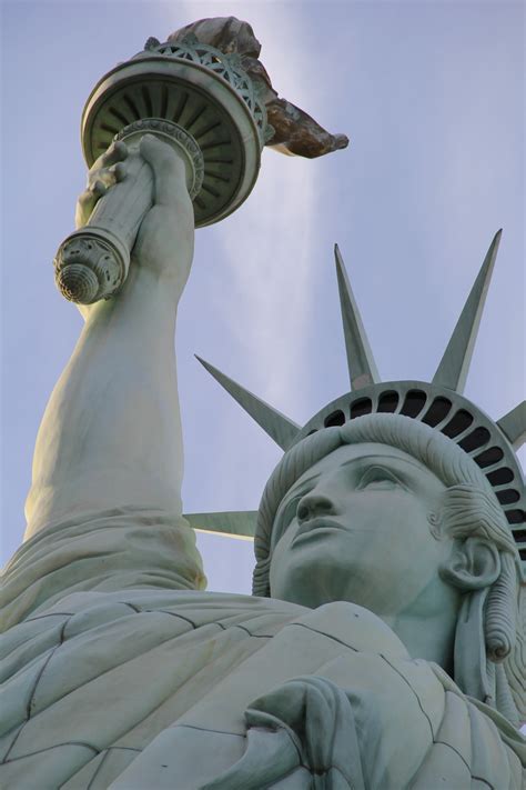 statue-of-liberty-500700_1920 - Sell Us Your Bike