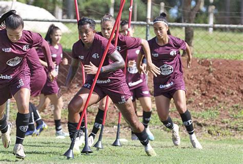 Guerreiras Gren S Enfrentam O Flamengo Pela Supercopa No Domingo De