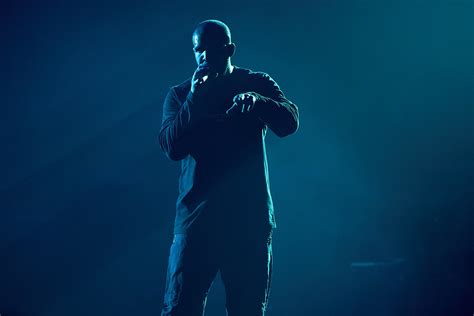 Drake previews unreleased tracks including collaboration with Popcaan