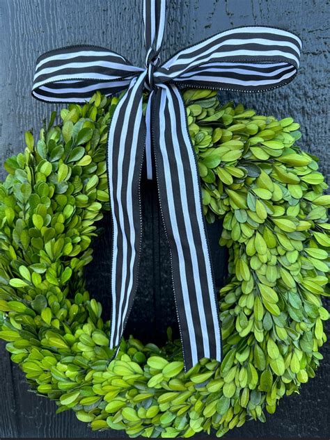 Preserved boxwood wreath 20” – The Whimsical Door