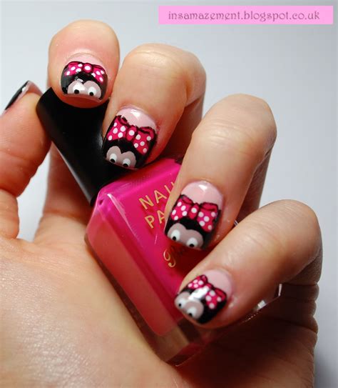 In Samazement Minnie Mouse Nail Art Tutorial