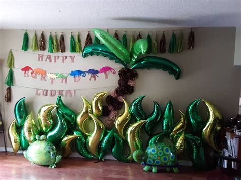 Wild Backdrop Jungle Balloons Reptile Birthday Party Etsy