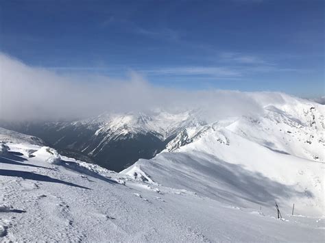 Zima w październiku pojawi się na południu Polski Spadnie ponad 10 cm