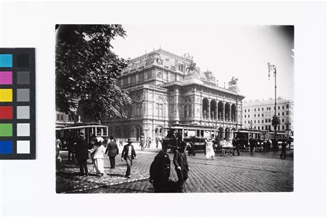 Opernring Staatsoper Schr Gansicht Blick Ber Hauptfassade