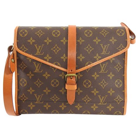 Louis Vuitton Vintage 1970’s Trifold Monogram Shoulder Bag – I MISS YOU ...