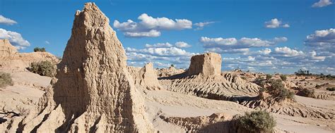 Mungo Lady and Mungo Man | Share Mungo Culture | Visit Mungo National Park