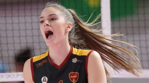 Pallavolo Mercato Soverato Dalla Neo Promossa Roma Arriva Roberta