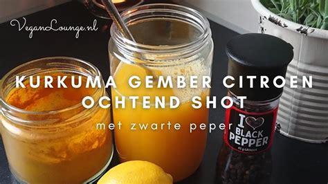 Kurkuma Gember Citroen Ochtend Shot Met Zwarte Peper Krachtig En Tegen