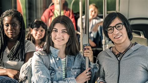 Studenti Gratis Su Bus E Treni Anche Il Prossimo Anno Scolastico Come