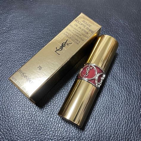 Yves Saint Laurent Beaute Ysl ルージュ ヴォリュプテ シャイン 76の通販 By ゆん☆ S Shop｜イヴサンローランボーテならラクマ