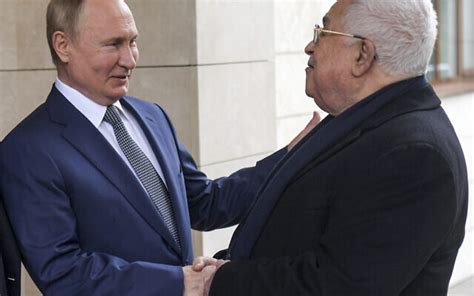 Putin Tells Abbas He Ll Continue Sending Aid To Gaza Urges End To War