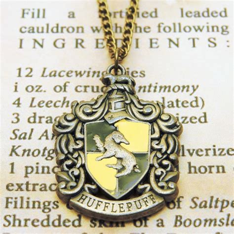 Harry Potter House Hogwarts Necklace Gryffindor Ravenclaw Hufflepuff