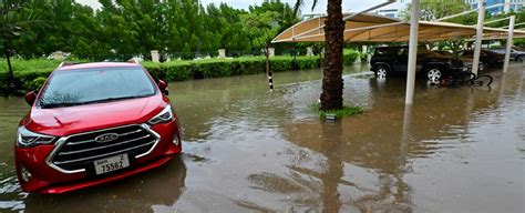 Apocalípticas lluvias provocan inundaciones y corte de energía en Dubái